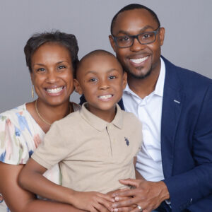 <strong>Aaron & Alva Kennedy</strong><br><em><a href="https://newlifecommunity.church/oak-lawn/">Visit Oak Lawn</a></em>