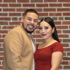 <strong>Franklin & Diana Ponce</strong><br><em><a href="https://newlifecommunity.church/melrose-park/">Visit Melrose Park</a></em>