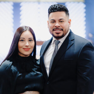 <strong>Franklin & Diana Ponce</strong><br><em><a href="https://newlifecommunity.church/elgin/">Visit Elgin</a></em>